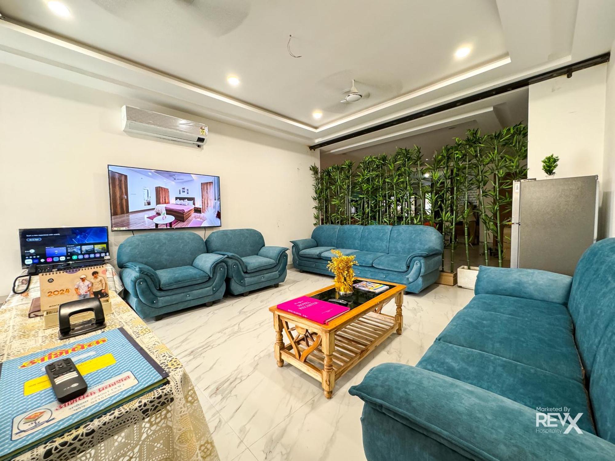 Guru Sadan A Luxe Stay Ayodhya Exteriér fotografie