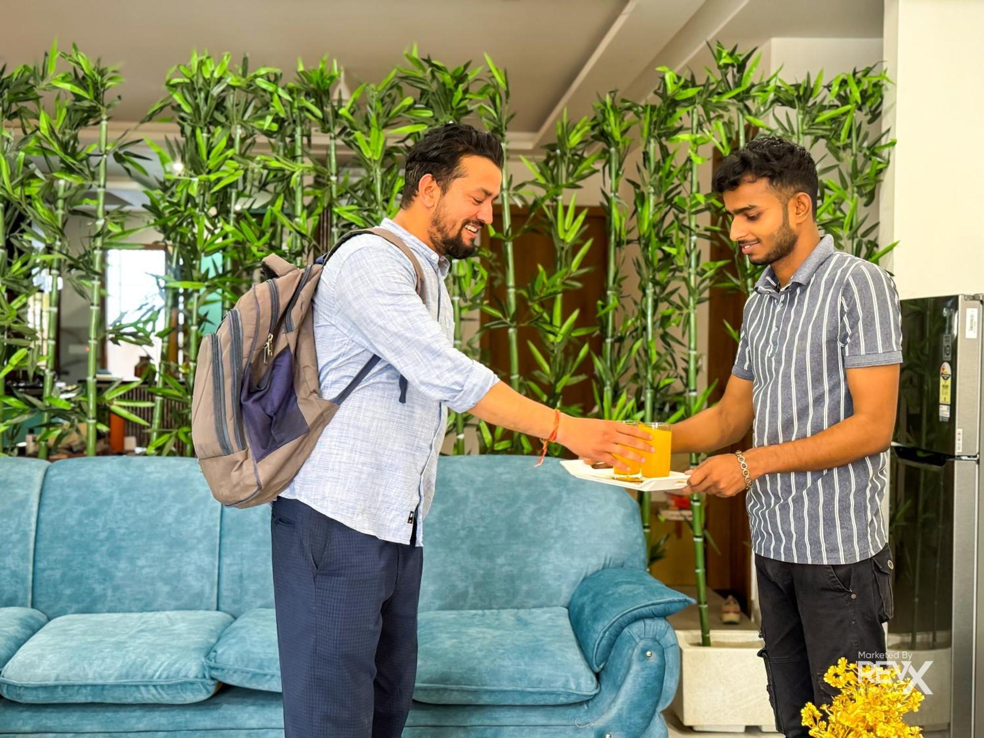 Guru Sadan A Luxe Stay Ayodhya Exteriér fotografie